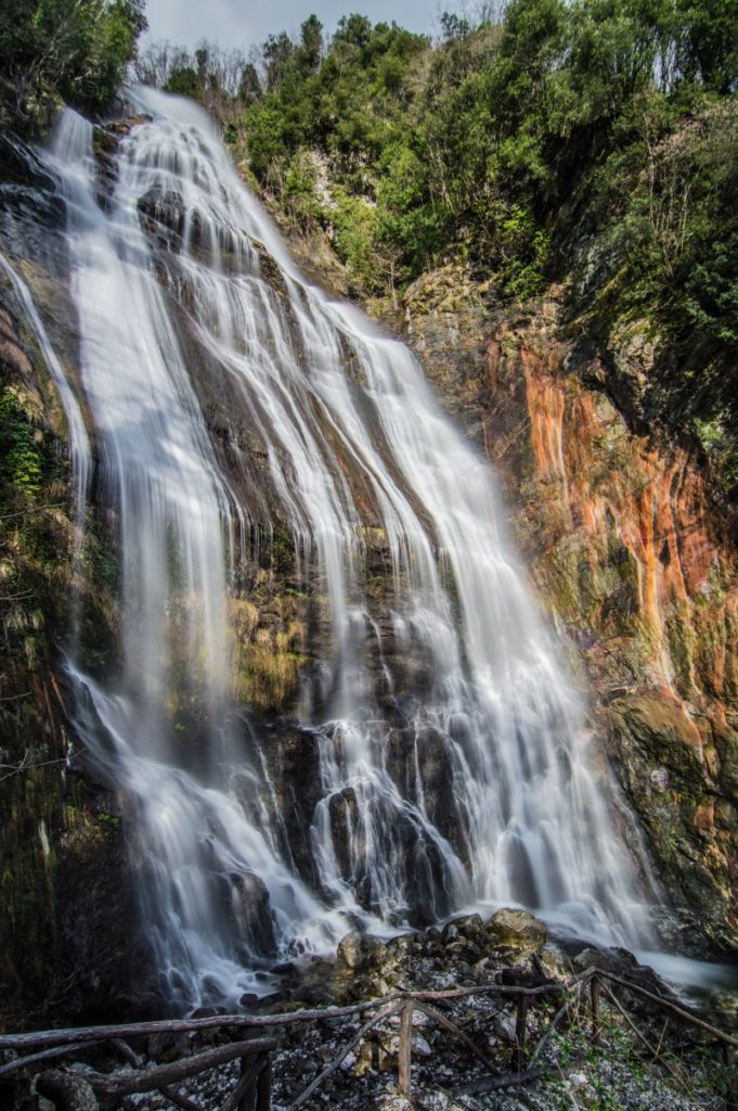 la maestosa cascata dell'acquapendente