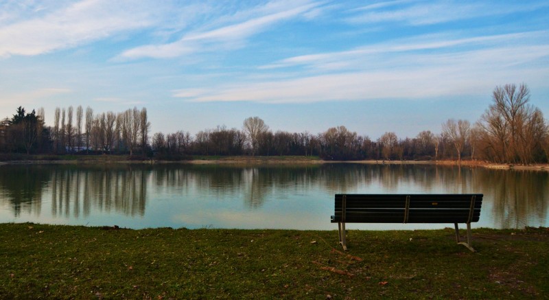 siediti e goditi la natura