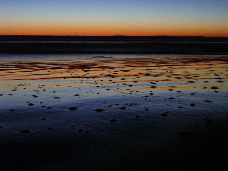 tramonto sulla spiaggia