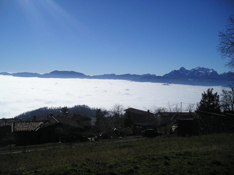 il mare di nebbia in garfagnana