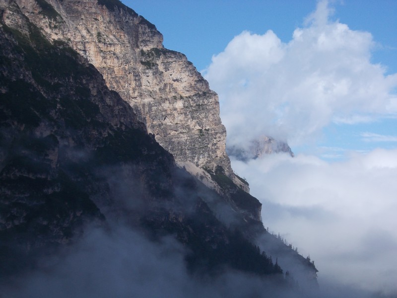 camminare su un mare di nubi