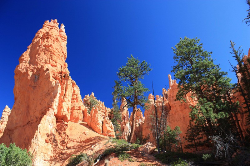 rocce e cielo