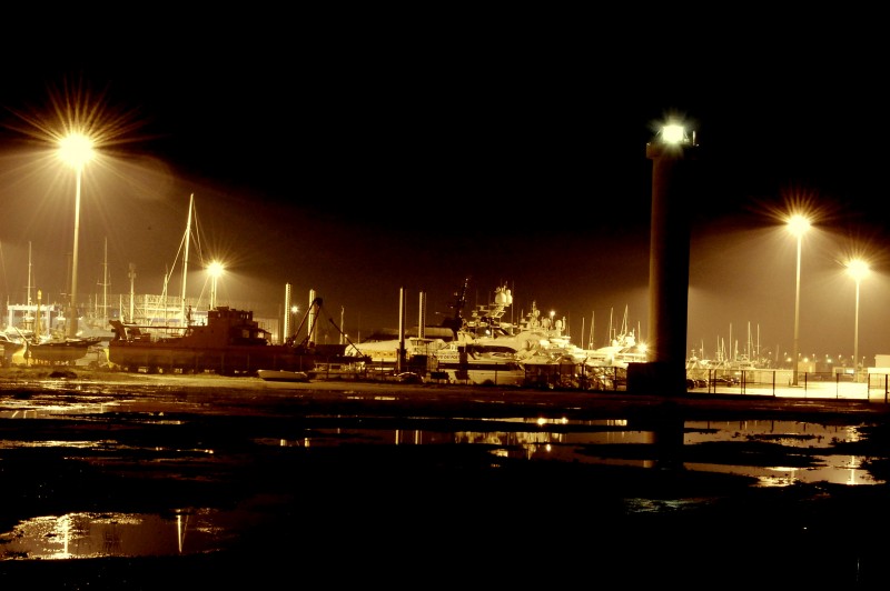 notturno al porto di viareggio