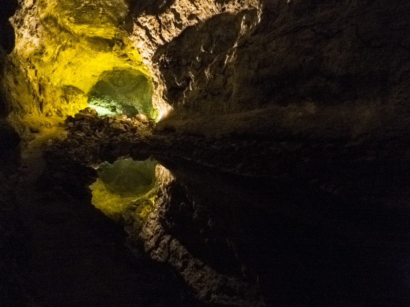 cueva de los verdes