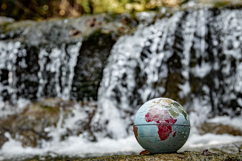 Acqua - fonte di vita per il pianeta